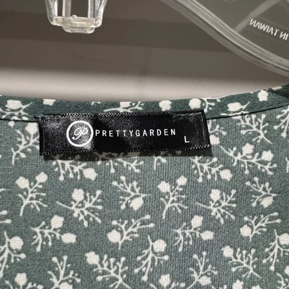 Floral Green Wrap Dress - Picture 2 of 3